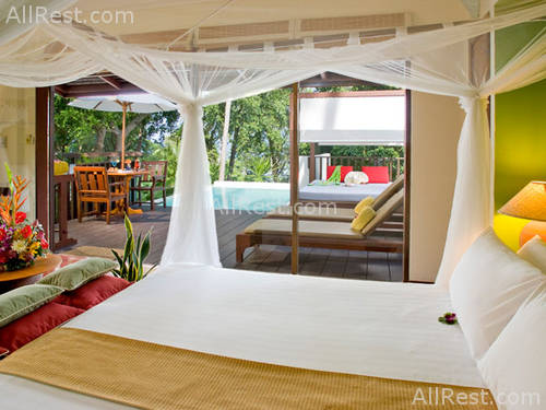 Centara Villas 12